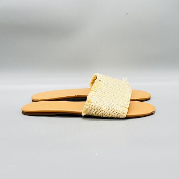 J.CREW Shoes - J Crew Sandals Womens 9.5 Beige Synthetic Raffia Fringe Slide Flat Casual Shoes